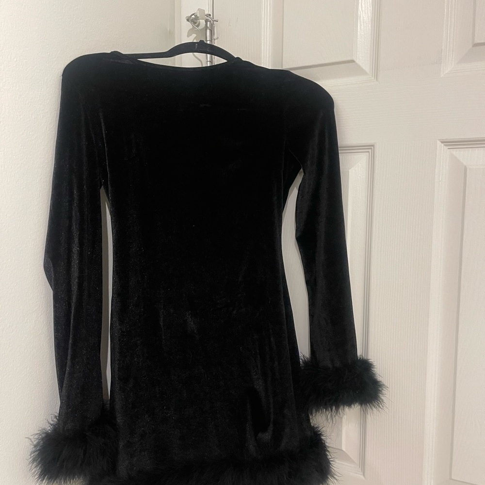 Black Feather Long Sleeve Dress——-Bodycon Mini Dresses for Women